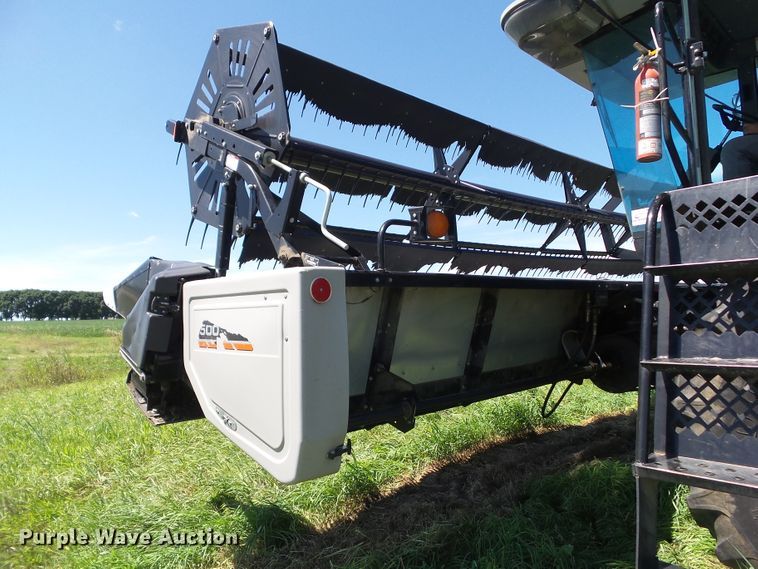 image for item DF0792 1994 Gleaner R52 combine