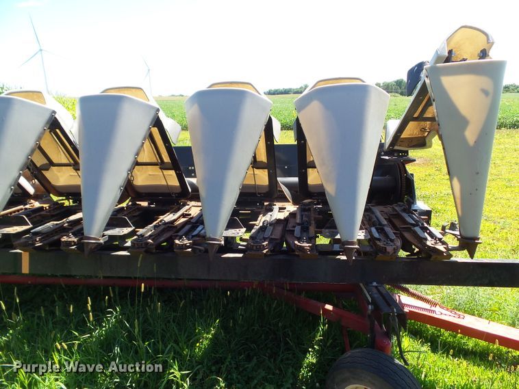 image for item DF0792 1994 Gleaner R52 combine