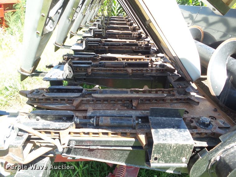 image for item DF0792 1994 Gleaner R52 combine