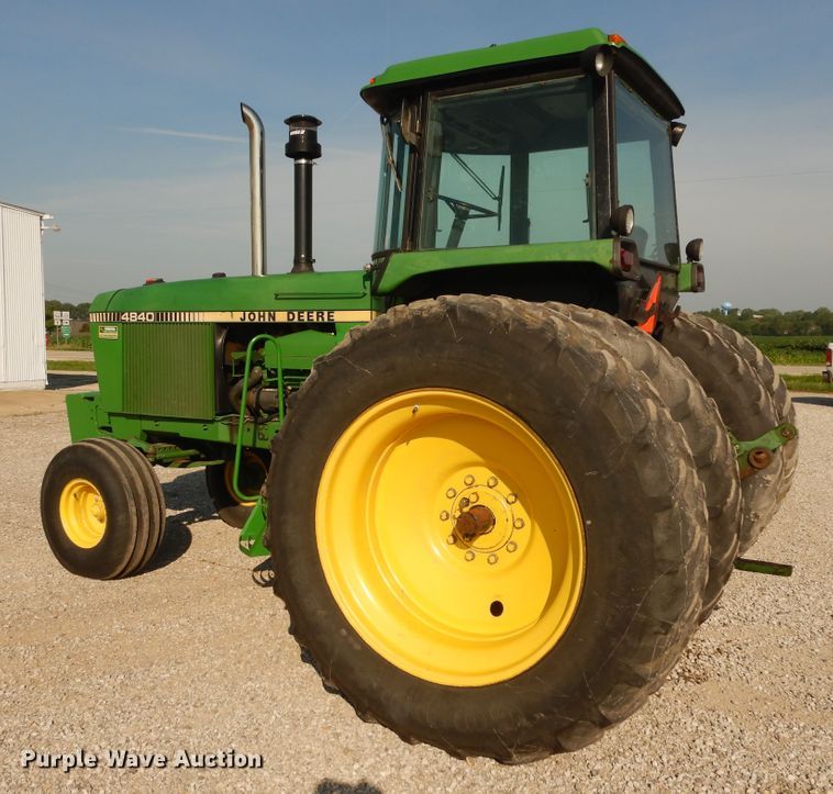 image for item DF6601 1981 John Deere 4840 tractor