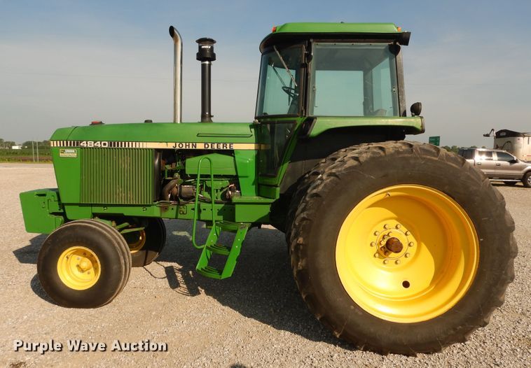 image for item DF6601 1981 John Deere 4840 tractor