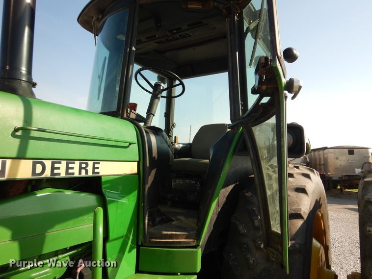 image for item DF6601 1981 John Deere 4840 tractor