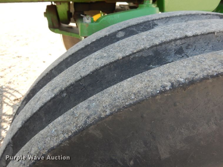 image for item DF6601 1981 John Deere 4840 tractor