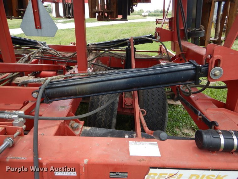 image for item DH6053 McFarlane RD-4044-RB vertical tillage