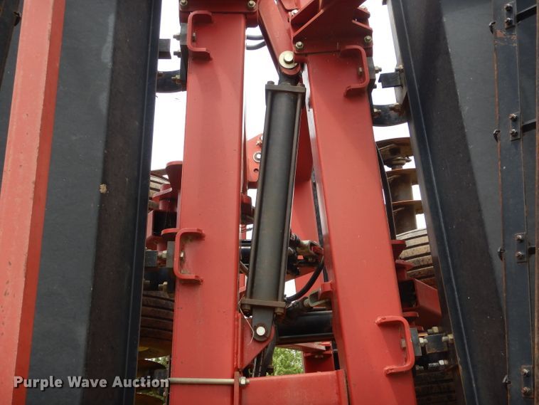 image for item DH6053 McFarlane RD-4044-RB vertical tillage