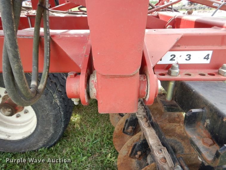 image for item DH6053 McFarlane RD-4044-RB vertical tillage
