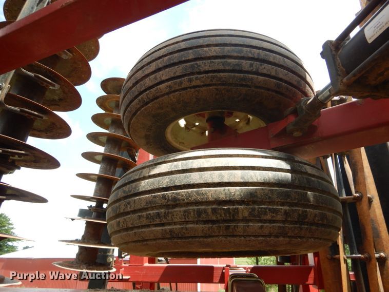 image for item DH6053 McFarlane RD-4044-RB vertical tillage