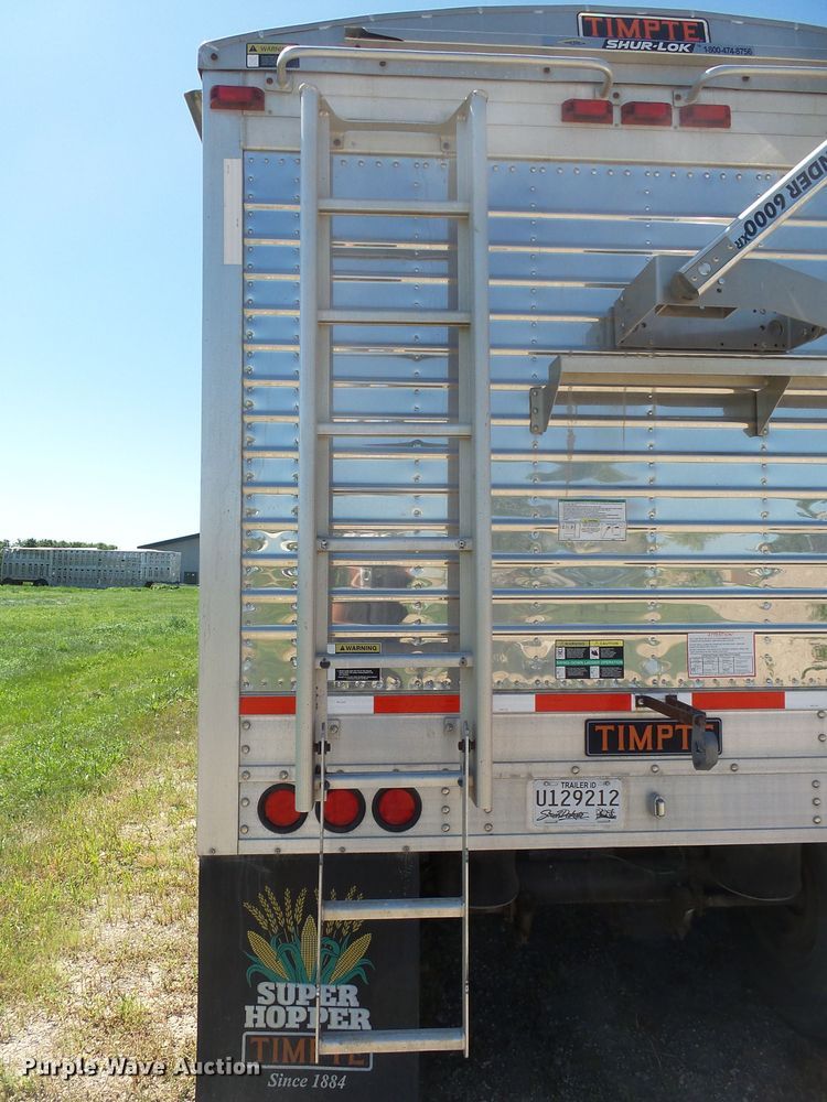 image for item EF9532 2015 Timpte Super Hopper double hopper bottom grain trailer