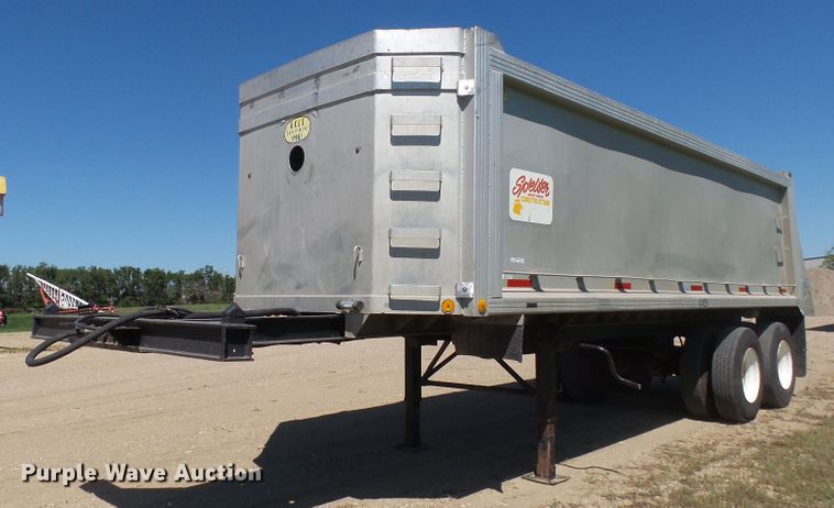 image for item EF9536 1974 Axle end dump trailer