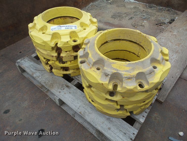 image for item EM9799 (8) John Deere rear wheel weights