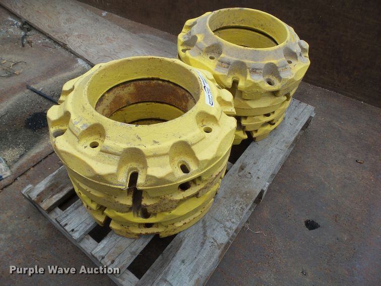 image for item EM9799 (8) John Deere rear wheel weights