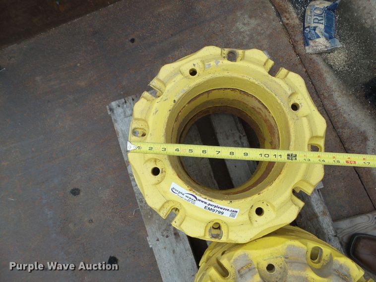 image for item EM9799 (8) John Deere rear wheel weights
