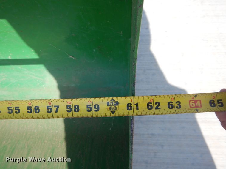 image for item FI9986 John Deere 3039R tractor