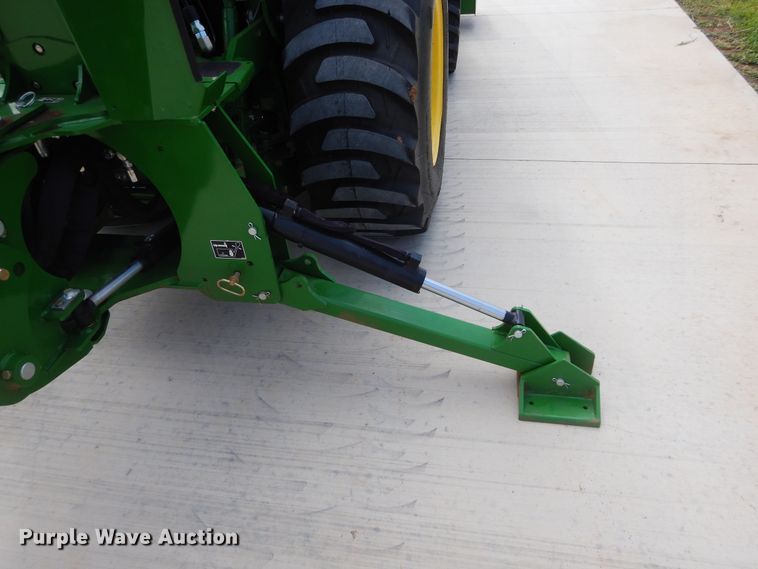 image for item FI9986 John Deere 3039R tractor