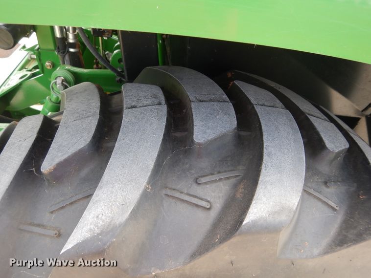 image for item FI9986 John Deere 3039R tractor