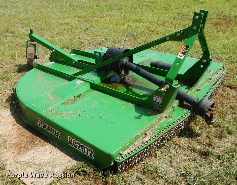 image for item FI9986 John Deere 3039R tractor