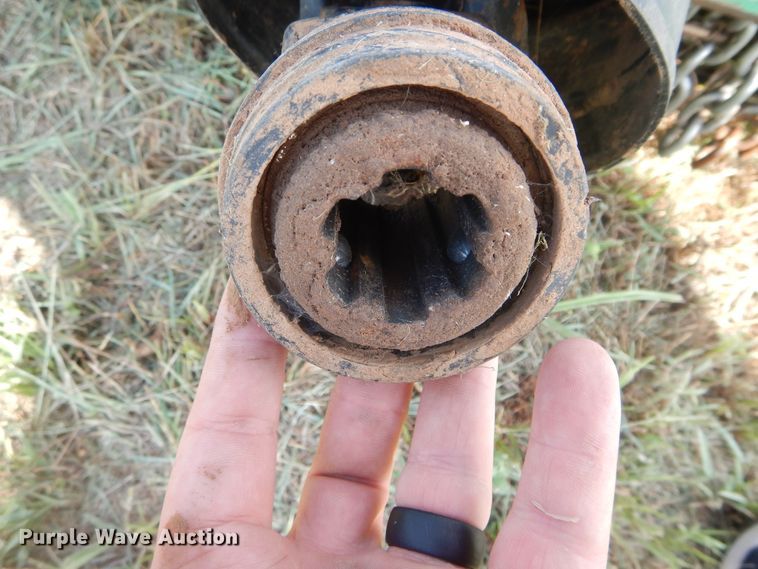 image for item FI9986 John Deere 3039R tractor