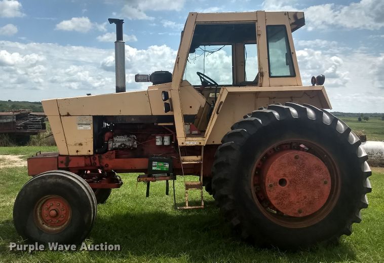 image for item FI9997 Case 1170 Agri-King tractor