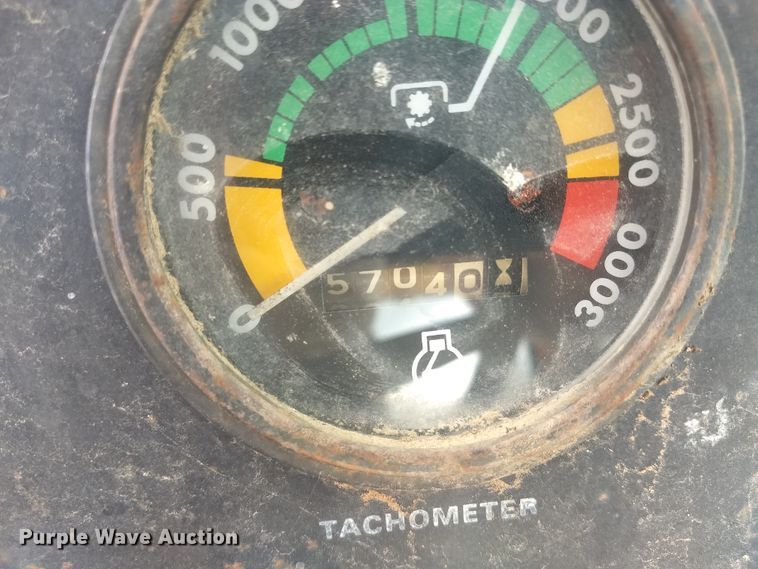 image for item FI9997 Case 1170 Agri-King tractor