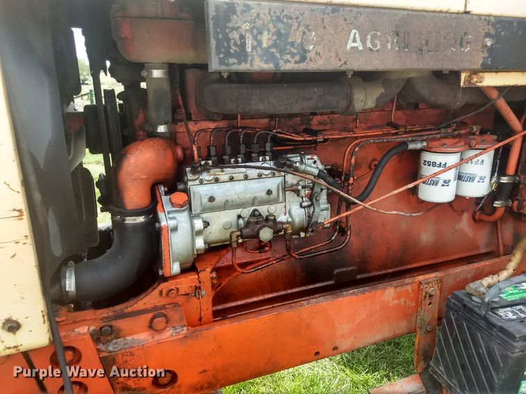 image for item FI9997 Case 1170 Agri-King tractor