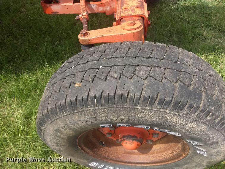 image for item FI9997 Case 1170 Agri-King tractor