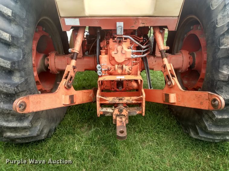 image for item FI9997 Case 1170 Agri-King tractor