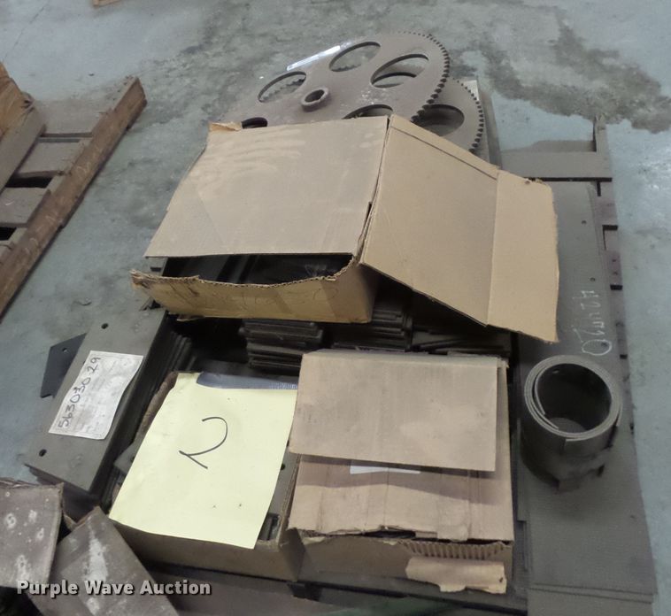 image for item FU9344 Sprockets, rubber flaps, side barriers, bearings, and sheaves