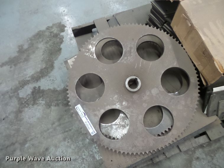 image for item FU9344 Sprockets, rubber flaps, side barriers, bearings, and sheaves