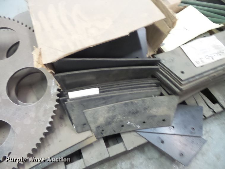 image for item FU9344 Sprockets, rubber flaps, side barriers, bearings, and sheaves