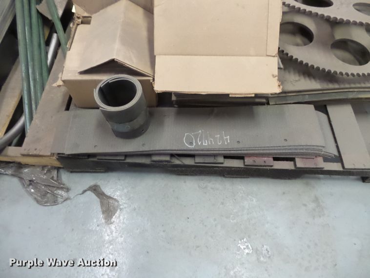 image for item FU9344 Sprockets, rubber flaps, side barriers, bearings, and sheaves