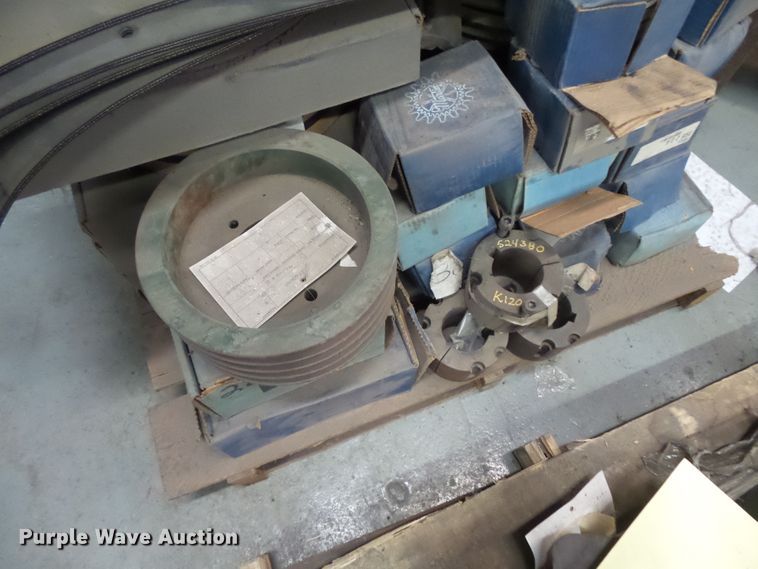 image for item FU9348 Sheaves and bushing taper lock