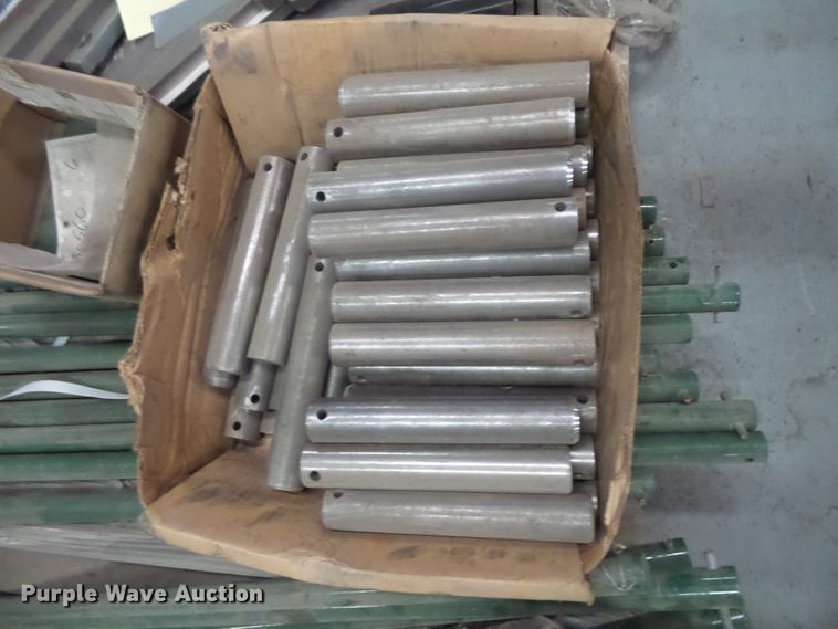 image for item FU9349 Rubber flaps, covers, rod retainer stops, no. 50 roller chain, and pivot pins