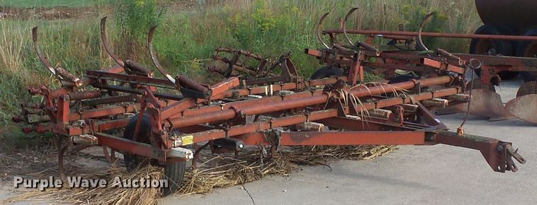 image for item FU9356 Field cultivator