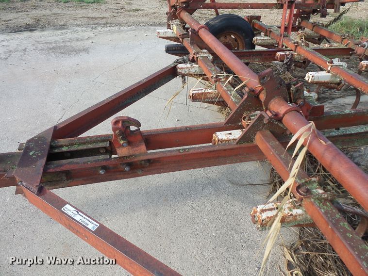 image for item FU9356 Field cultivator