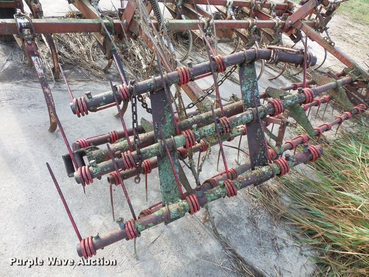 image for item FU9356 Field cultivator