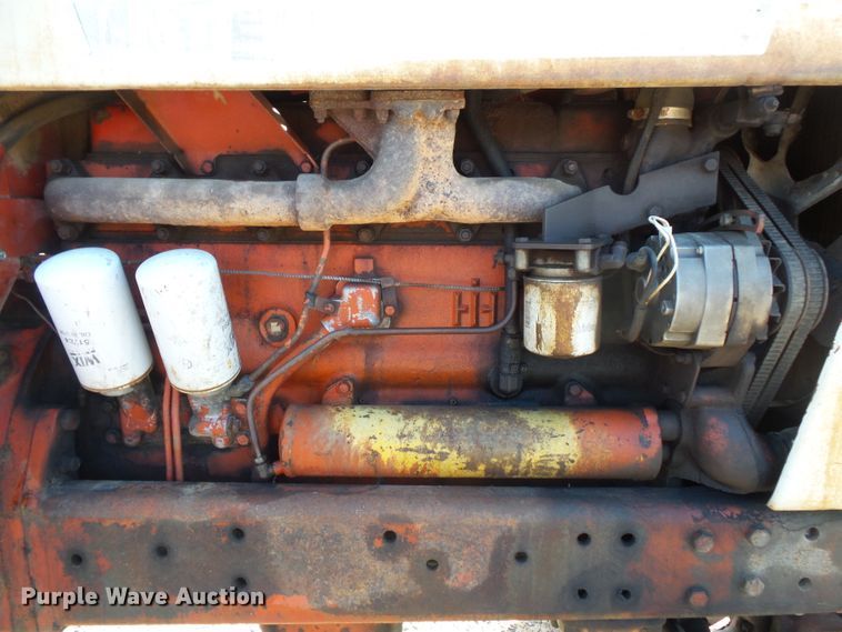 image for item FU9360 International 1466 tractor