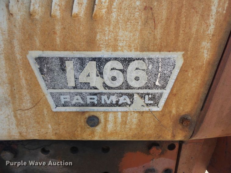 image for item FU9360 International 1466 tractor