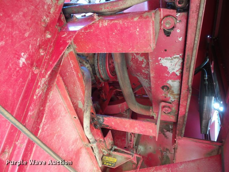 image for item FU9361 1979 International 1440 combine