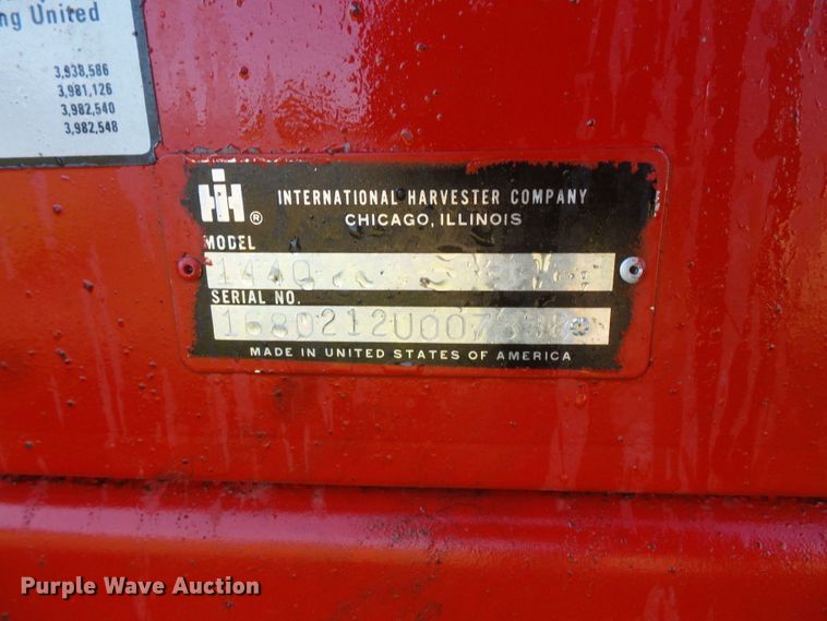 image for item FU9361 1979 International 1440 combine