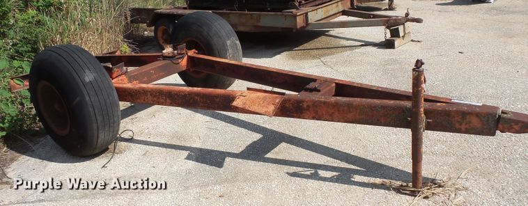 image for item FU9364 Propane tank trailer chassis