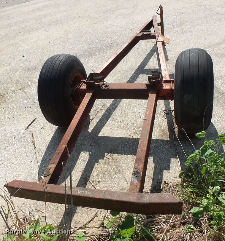 image for item FU9364 Propane tank trailer chassis