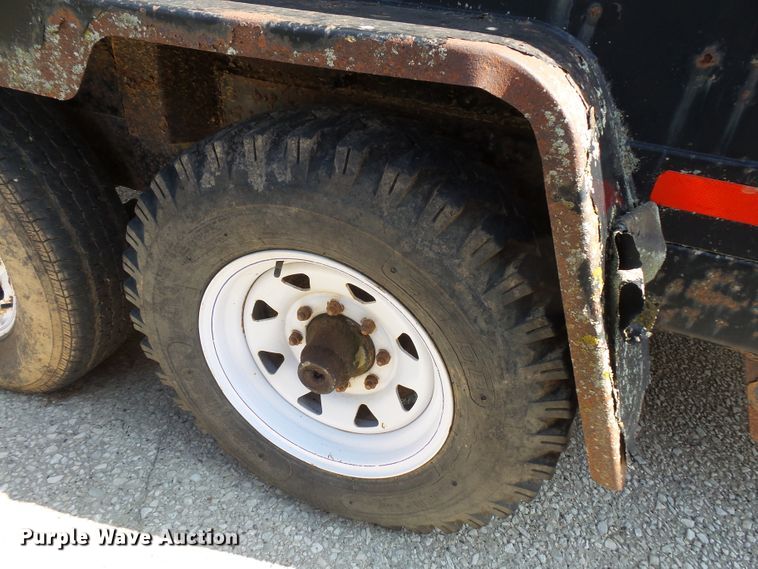 image for item FU9366 2003 B&B dump trailer