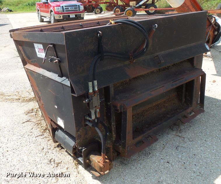 image for item FU9369 Side Shooter bedding spreader