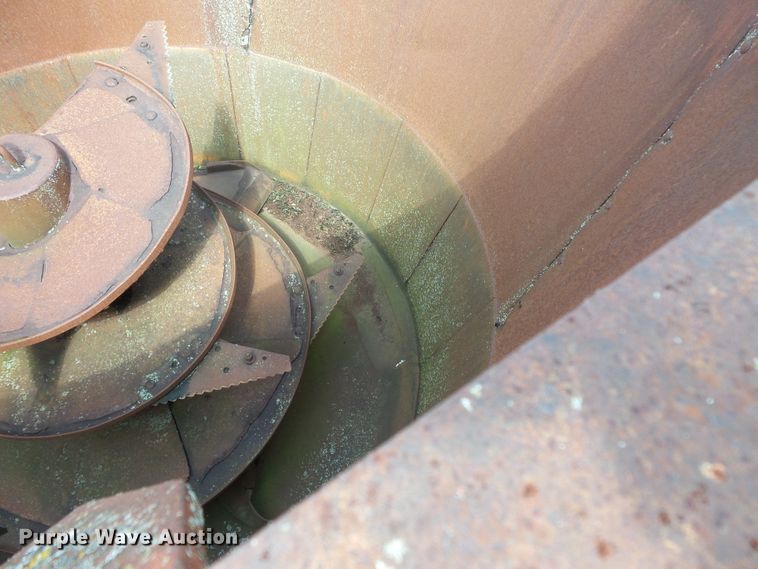 image for item FU9371 Schuler 4510 feed mixer