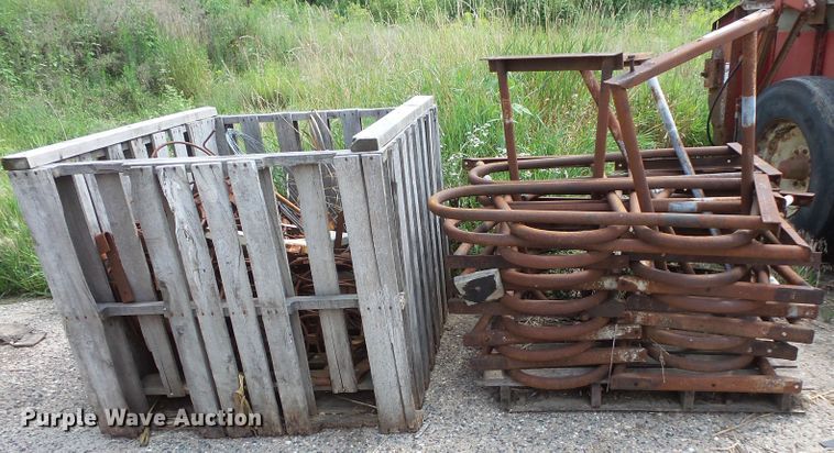 image for item FU9373 Livestock equipment