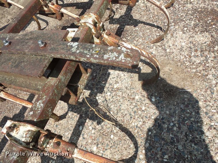 image for item FU9375 International field cultivator