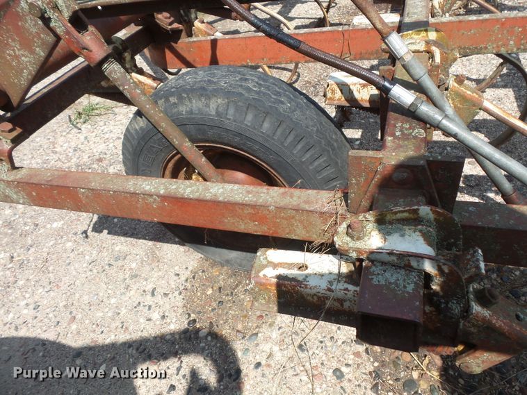 image for item FU9375 International field cultivator