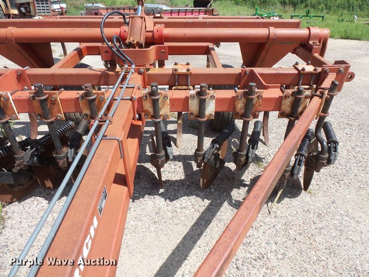 image for item FU9377 Wil-Rich field cultivator