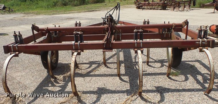 image for item FU9379 International 55 sweep plow