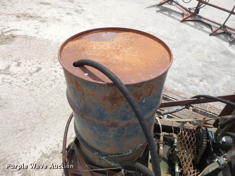 image for item FU9382 Skid steer sprayer